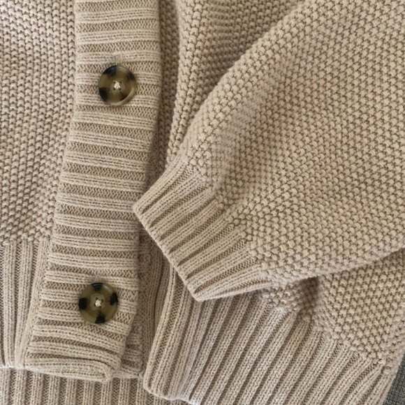 Gap Camel Button Sweater Cardigan - Picture 4 of 4
